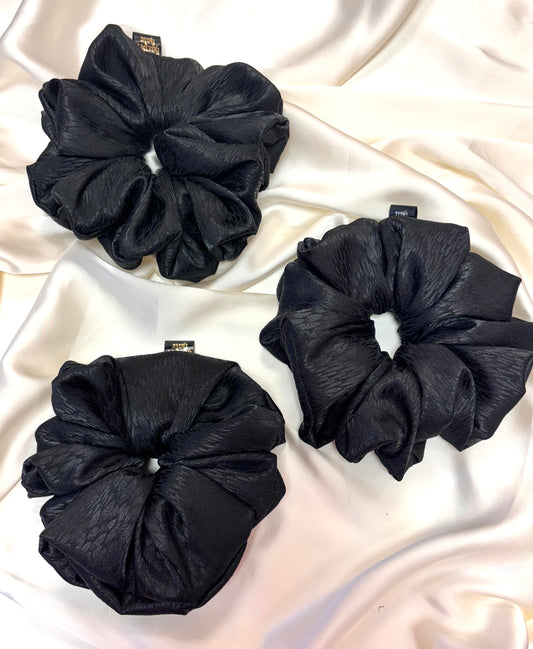 Black Flutter Scrunchie